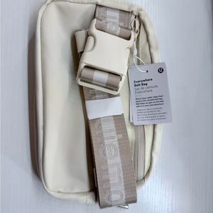 Lululemon Athletica Belt Bag in Cream